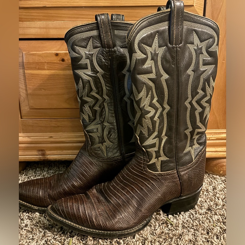 Tony Lama cowboy boots